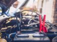 Mach mich an! – Alles zur Autobatterie